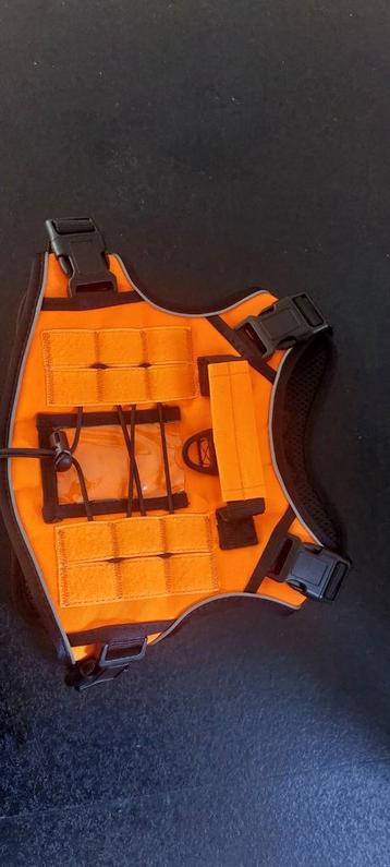 Tuig oranje nieuw! Maat M  beschikbaar voor biedingen