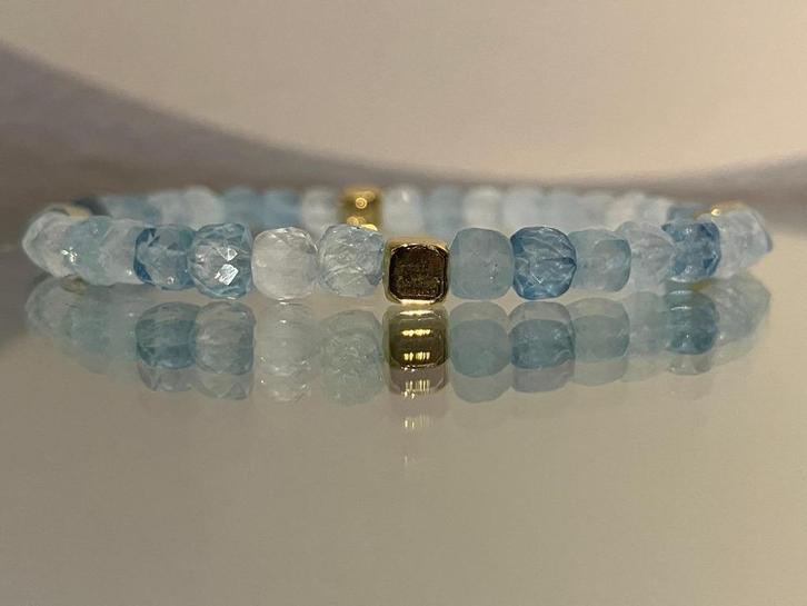 Edelsteen armband met aquamarijn, Sieraden, Tassen en Uiterlijk, Edelstenen, Nieuw, Verzenden