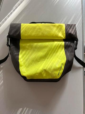Fietstas - AGU Waterproof beschikbaar voor biedingen