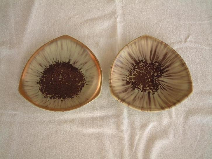 2 gave antieke schaal schalen Germany beige bruin Jasba?, Verzamelen, Overige Verzamelen, Gebruikt, Ophalen of Verzenden