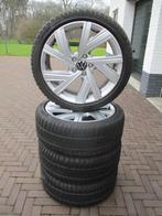 Orig. VW Golf 8 18 inch 7 6 5 winterbanden Bergamo IZGST, Ophalen, 18 inch, Gebruikt, Banden en Velgen