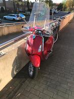 Vespa sprint snor prijs is muurvast, Fietsen en Brommers, Ophalen of Verzenden, Zo goed als nieuw