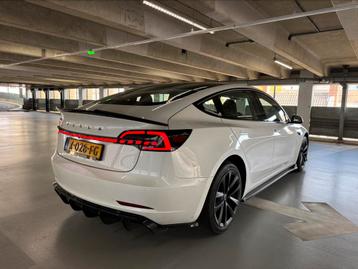 Tesla Model 3 2022 Long Range AWD 78kwh carplay bodykit ppf beschikbaar voor biedingen