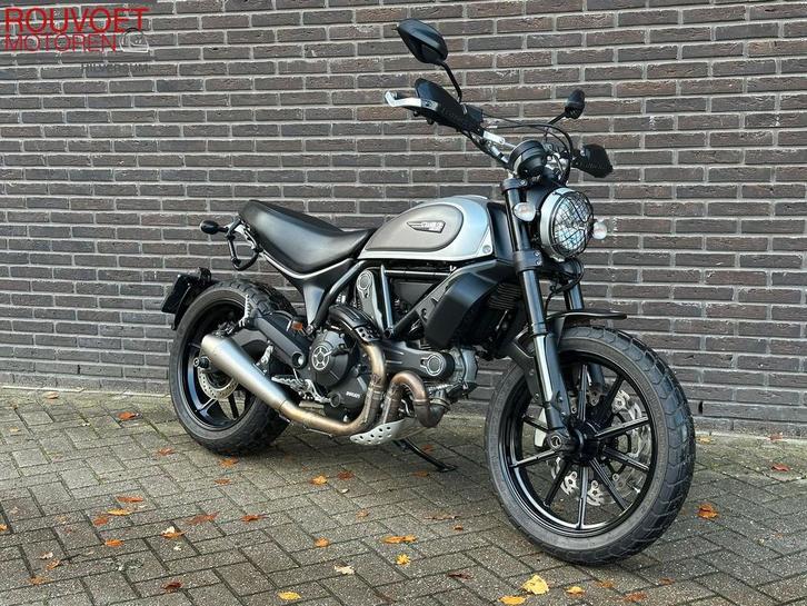 DUCATI SCRAMBLER ICON ABS, Motoren, Motoren | Ducati, Bedrijf, Overig, meer dan 35 kW, 2 cilinders, Motorrijbewijs A