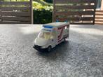 Siku 2020 - Mercedes Sprinter ambulance, Hobby en Vrije tijd, Modelauto's | 1:50, Ophalen of Verzenden, Nieuw, Auto, SIKU