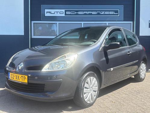 Renault Clio 1.2-16V Business Line | AIRCO | NW APK | ALL SE, Auto's, Renault, Bedrijf, Te koop, Clio, ABS, Airbags, Airconditioning