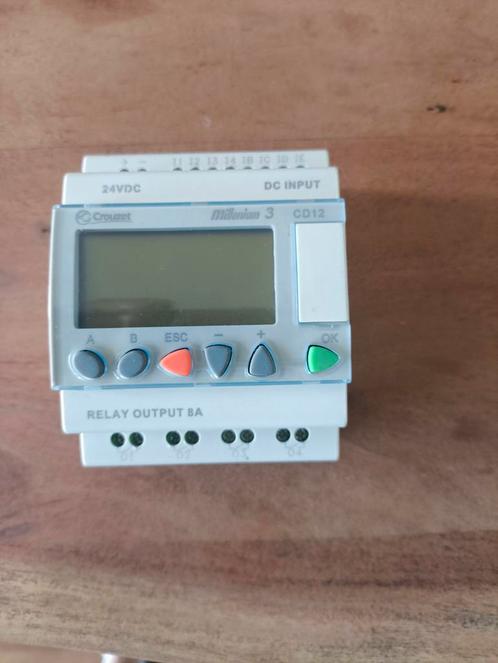 Crouzet Millenium 3 CD12, Hobby en Vrije tijd, Elektronica-componenten, Gebruikt, Ophalen
