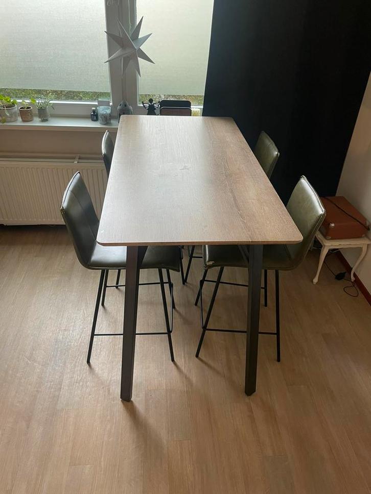 Bartafel met vier groene krukken, Huis en Inrichting, Tafels | Statafels, Gebruikt, Ophalen