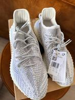 adidas Yeezy Boost 350 V2 Static (Non-Reflective), Wit, Nieuw, Ophalen of Verzenden, Sneakers of Gympen