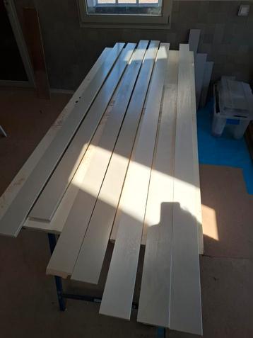Grenen plinten 15x90 beschikbaar voor biedingen