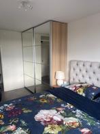 Ikea pax wardrobe with mirrors and lighting as good as new, Huis en Inrichting, Ophalen, 200 cm of meer, 50 tot 100 cm, Zo goed als nieuw