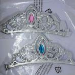 Nieuw ! Zilverkleurige Elastische Prinsessen Kroon Met Steen, Ophalen of Verzenden, Nieuw, Meisje