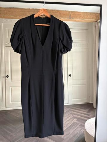 Karen Millen zwarte jurk maat 44 beschikbaar voor biedingen