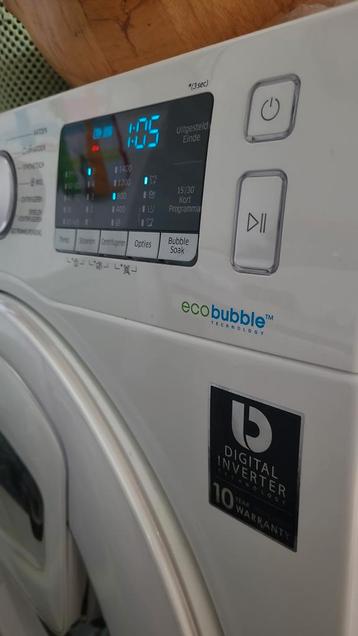 Samsung wasmachine WW70K5400WW 7kg

 beschikbaar voor biedingen