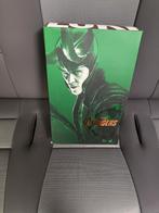 Hot Toys Loki Avengers, Ophalen of Verzenden, Zo goed als nieuw