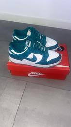 Nike Dunk Low, Blauw, Nike, Ophalen of Verzenden, Sneakers of Gympen
