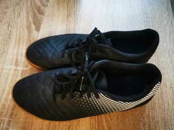 Kipsta Decathlon jongens schoenen mt 40 beschikbaar voor biedingen
