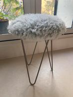 Vintage mid century hairpin krukje faux fur, Huis en Inrichting, Krukjes, Ophalen, Zo goed als nieuw, Hout
