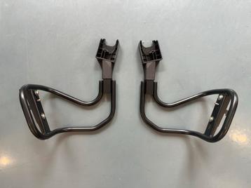 Carqon Maxi Cosi Adapter beschikbaar voor biedingen