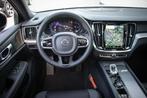 Volvo V60 B4 Aut.7 Plus Dark, ACC, Schuifdak, Trekhaak, HK A, Auto's, Origineel Nederlands, Te koop, 5 stoelen, Benzine