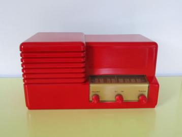 Oude radio Maguire 6K beschikbaar voor biedingen