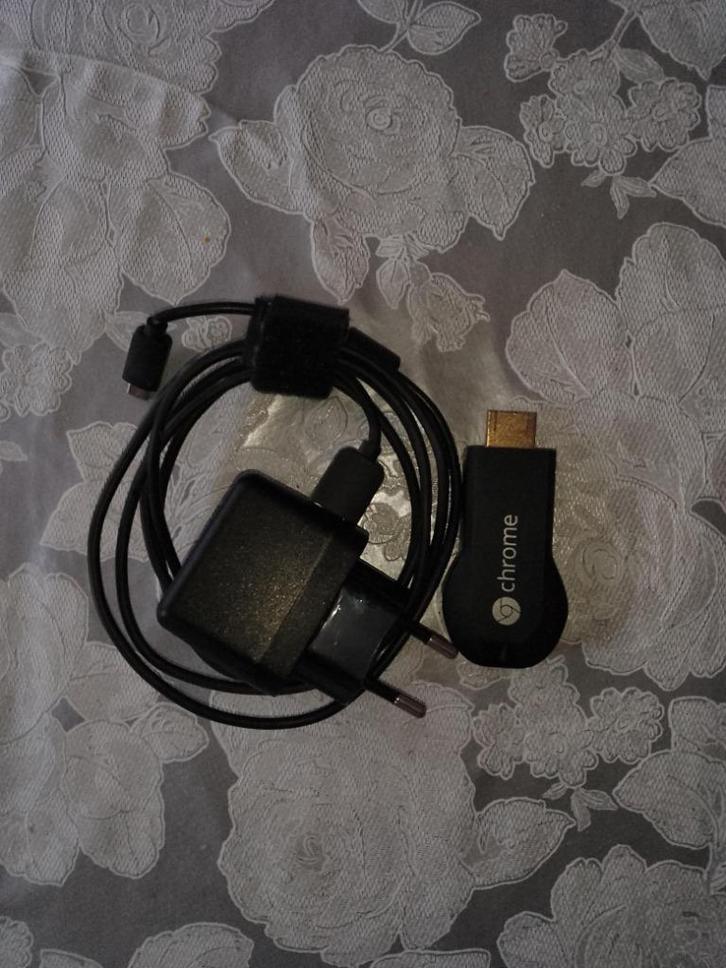 Chromecast: eerste generatie (stick), Audio, Tv en Foto, Mediaspelers, Gebruikt, Zonder harde schijf, HDMI, Ophalen of Verzenden