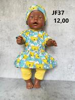 Poppenkleertjes baby born. Set. Opbrengst KiKa., Kinderen en Baby's, Speelgoed | Poppen, Ophalen, Nieuw, Babypop
