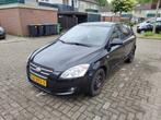 Kia (Pro) Cee d 1.4 Cvvt ISG 2009 Zwart (zie beschrijving), 4 cilinders, 1396 cc, Zwart, 1200 kg