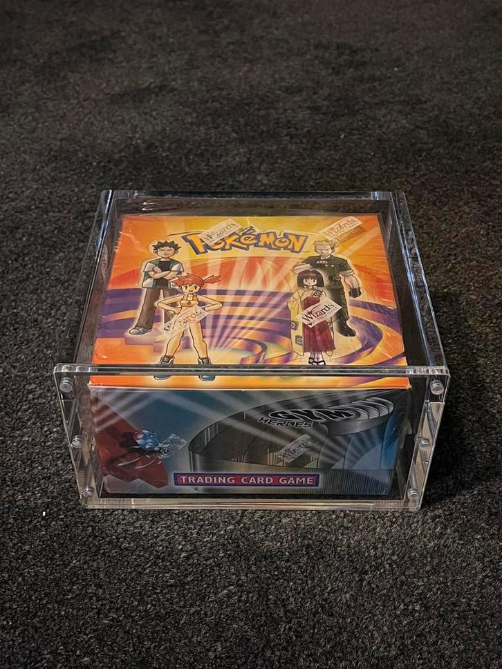 Pokémon Gym Heroes Booster box (LEEG) met origieel plastic, Hobby en Vrije tijd, Verzamelkaartspellen | Pokémon, Zo goed als nieuw