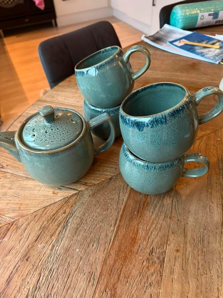 Theepot en mokken, Huis en Inrichting, Keuken | Servies, Nieuw, Kop(pen) en/of Schotel(s), Overige stijlen, Ophalen