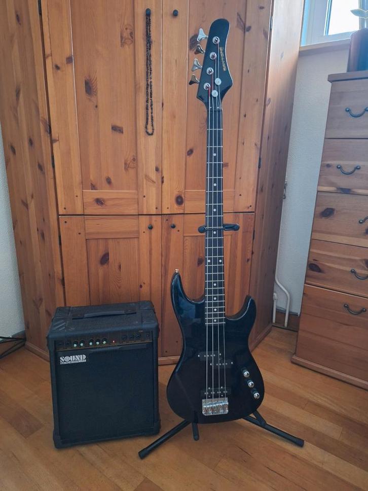 Basgitaar & Versterker Set, Muziek en Instrumenten, Snaarinstrumenten | Gitaren | Bas, Gebruikt, Elektrisch, Ophalen