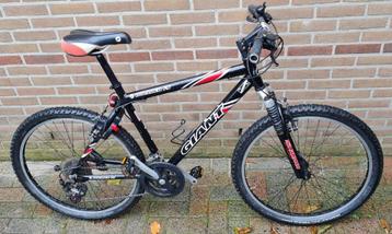 Mountainbike Giant Boulder F5 beschikbaar voor biedingen