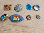 Oude broches hangers met emaille, Sieraden, Tassen en Uiterlijk, Broches, Ophalen of Verzenden, Zo goed als nieuw