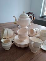 Wedgwood theeservies met warmhoudlichtje, Ophalen, Gebruikt, Wedgwood, Porselein