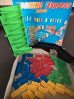 Dominostenen omgooien met Domino Express, Kinderen en Baby's, Speelgoed | Bouwstenen, Ophalen of Verzenden, Zo goed als nieuw