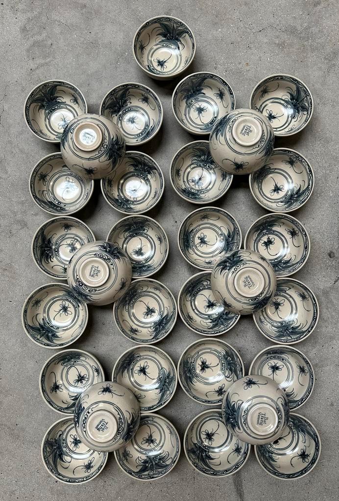 Bat Trang Kommetjes - Handbeschilderd Vietnamees set 6 kom, Antiek en Kunst, Antiek | Keramiek en Aardewerk, Ophalen of Verzenden