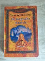 D. Wynne Jones - III De magische mantels, Ophalen, Zo goed als nieuw, D. Wynne Jones
