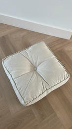 Breige matraskussen 45/45 cm, Ophalen of Verzenden, Zo goed als nieuw, Beige, Vierkant