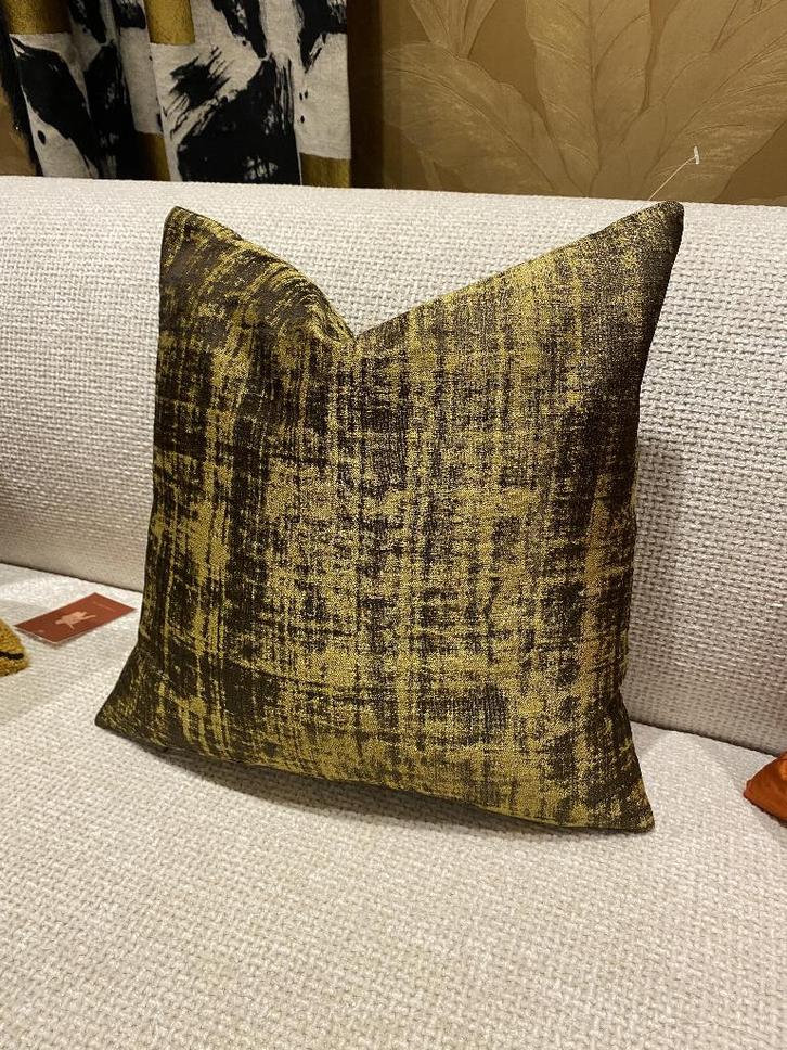 Sierkussen Rubelli stof, Huis en Inrichting, Woonaccessoires | Kussens, Nieuw, Overige kleuren, Vierkant, Ophalen of Verzenden