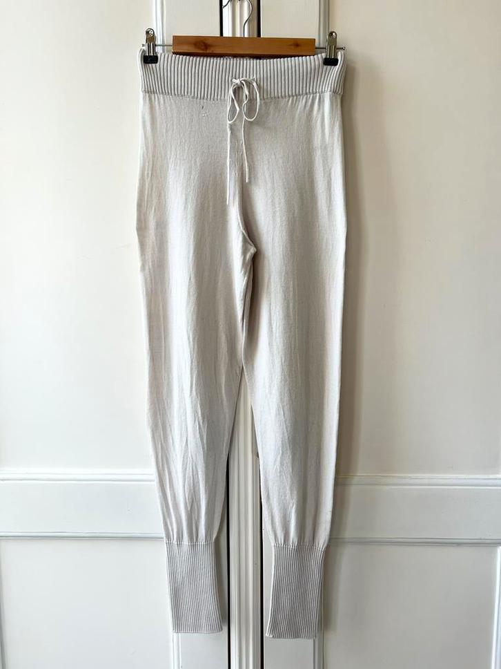 Gentryportofino broekje 100% wol creme, maat I40/NL34, Kleding | Dames, Broeken en Pantalons, Nieuw, Maat 34 (XS) of kleiner, Beige