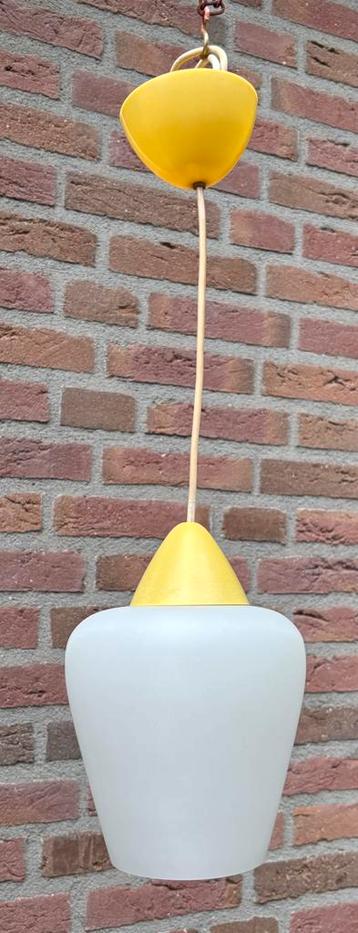Retro kelklamp (vintage, Philips, Louis Kalff) beschikbaar voor biedingen