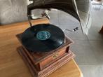 Oude grammofoon in mooie staat ., Ophalen