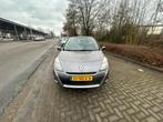 Renault Clio 1.2 TCE 3-DRS 2010 Grijs, Auto's, Voorwielaandrijving, 535 kg, 4 cilinders, 100 pk