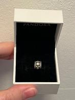 Originele Pandora bedels, Gebruikt, Pandora, Ophalen of Verzenden, 4 bedels of meer