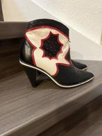 Unieke laarsjes van Jan Jansen - Van 500 voor 100 euro, UGG, Verzenden, Zwart, Lage of Enkellaarzen