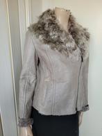Marc Cain leren lamsjas lammycoat kort maat S/36, Kleding | Dames, Jassen | Winter, Ophalen of Verzenden, Zo goed als nieuw, Maat 36 (S)