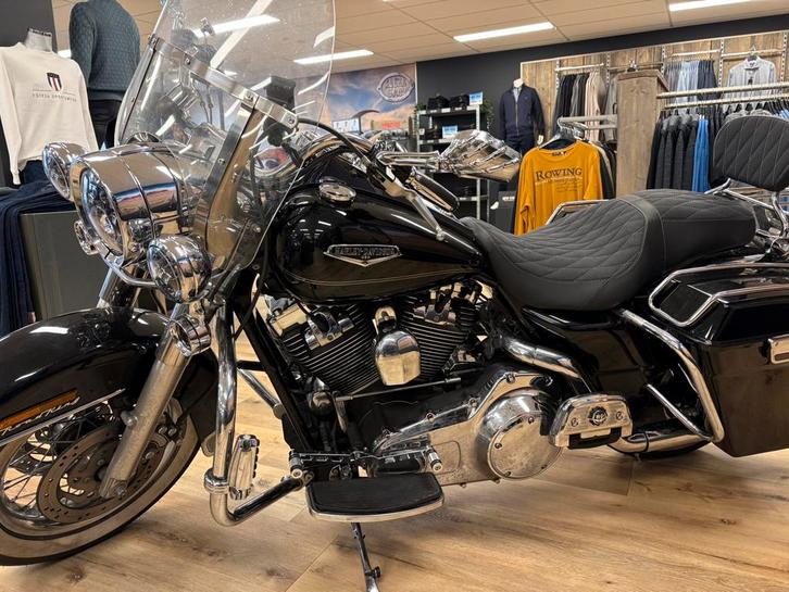 Harley Davidson FLHRC Road King Classic (Bouwjaar 2007), Motoren, Motoren | Harley-Davidson, Particulier, Toermotor, meer dan 35 kW