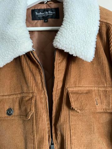 Nieuwe korte ribfluwelen herenjack, mt 54/XL. Warm. Bruin. beschikbaar voor biedingen