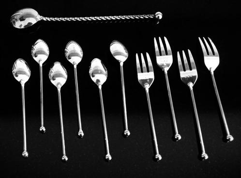 Verzilverde taartvorkjes, theelepeltjes en 1 cocktaillepel, Huis en Inrichting, Keuken | Bestek, Zo goed als nieuw, Zilver, Ophalen