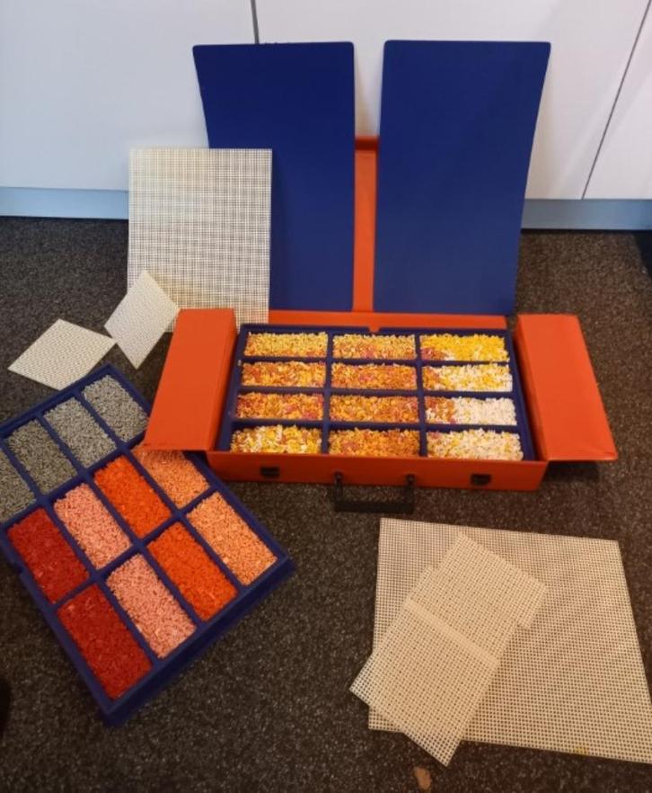 * Ministeck bomvolle opbergdoos 1, koffer met inhoud *, Hobby en Vrije tijd, Ministeck, Gebruikt, Box-set, Ophalen of Verzenden